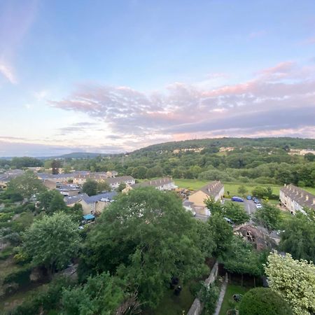 Grosvenor Apartments In Bath - Great For Families, Groups, Couples, 80 Sq M, Parking ภายนอก รูปภาพ