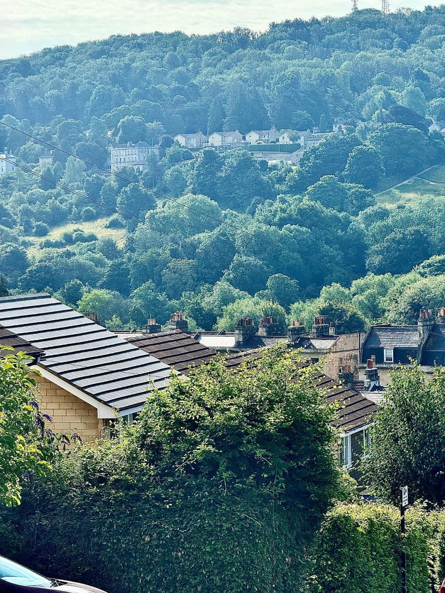 Grosvenor Apartments In Bath - Great For Families, Groups, Couples, 80 Sq M, Parking ภายนอก รูปภาพ